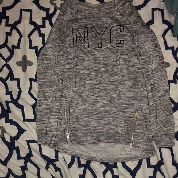 Long sleeve nyc sweater - Picture 1 of 3